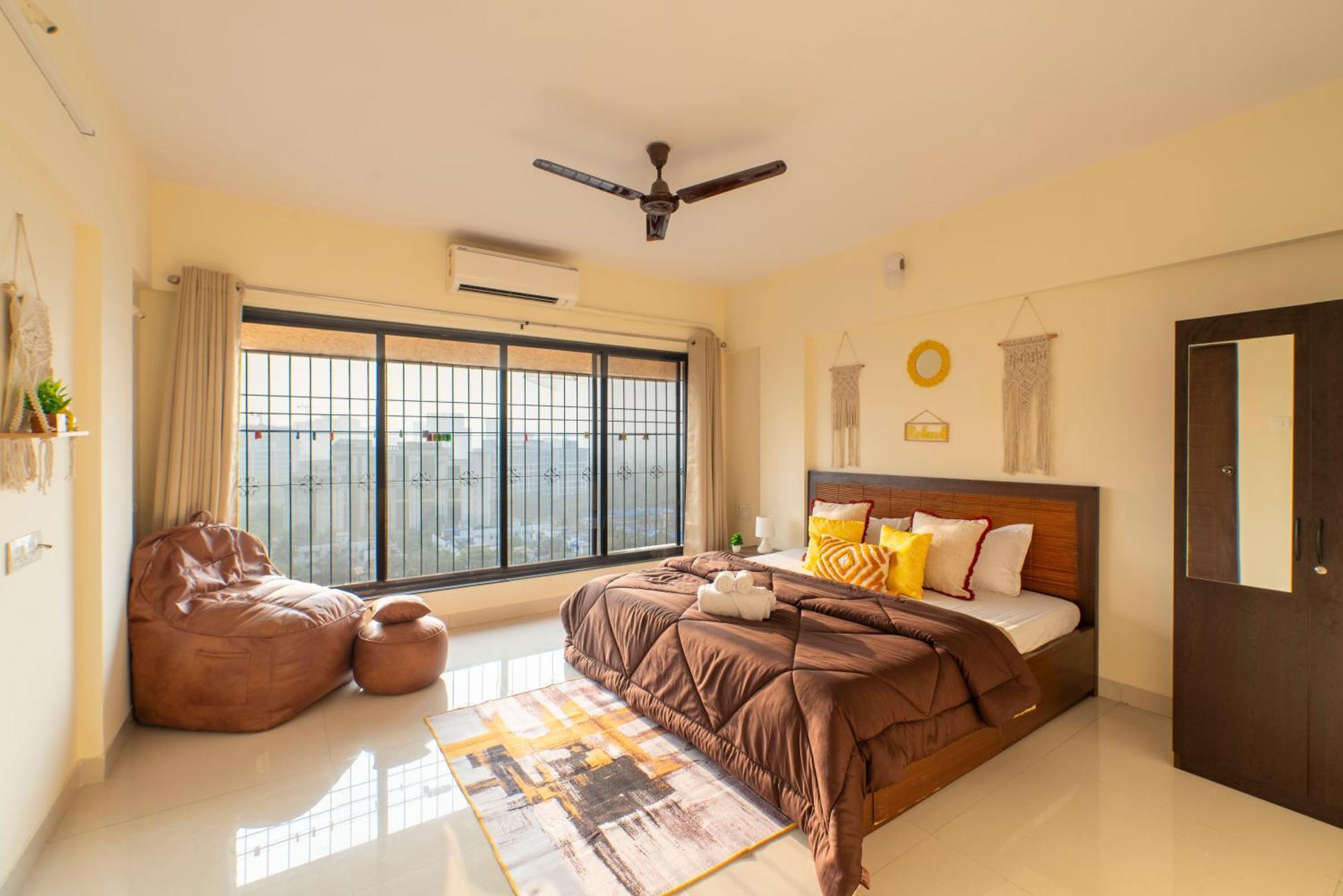 Apartament Spacious, Stylish, Upper Floor 3bhk Near Bkc Bombaj