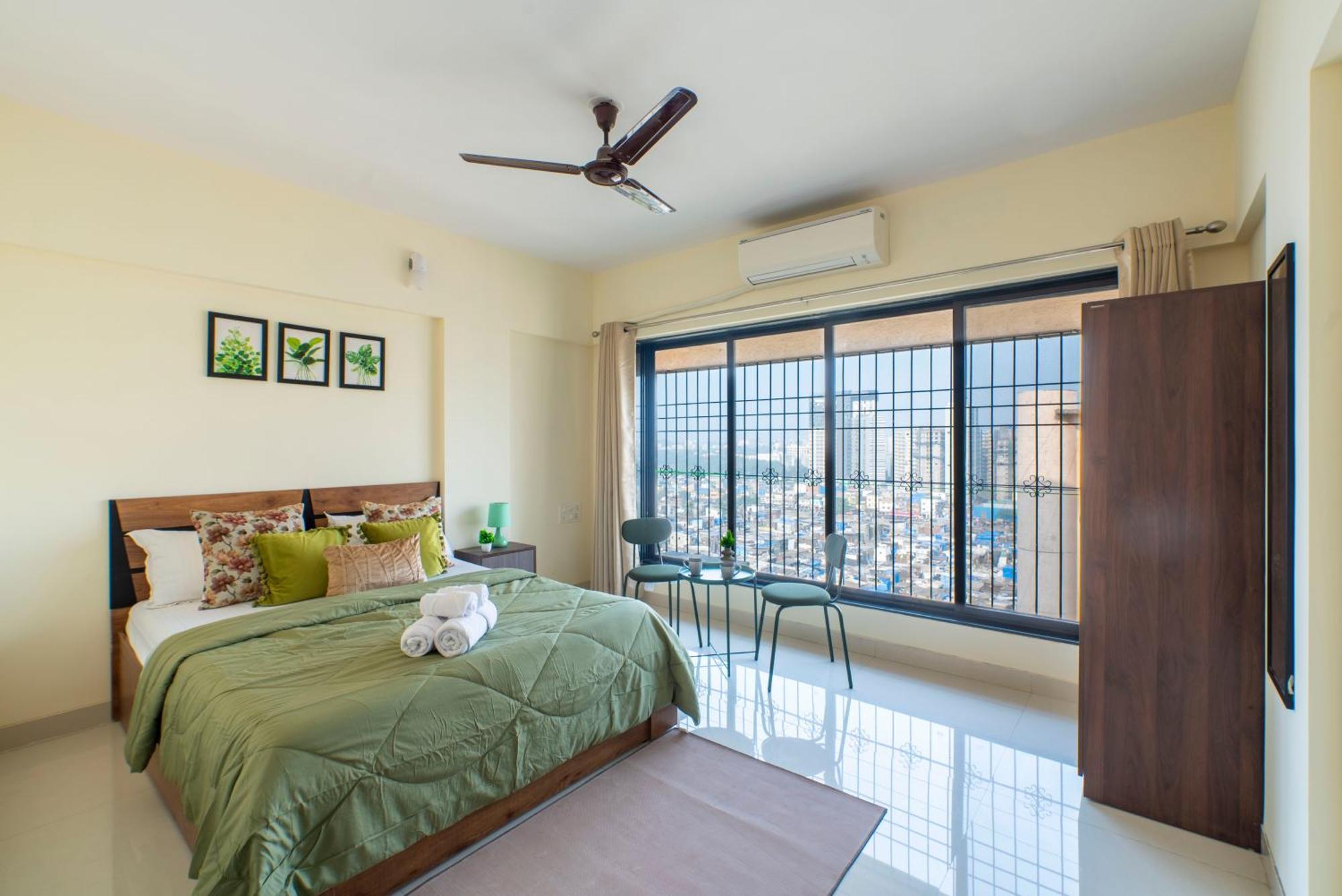Apartament Spacious, Stylish, Upper Floor 3bhk Near Bkc Bombaj