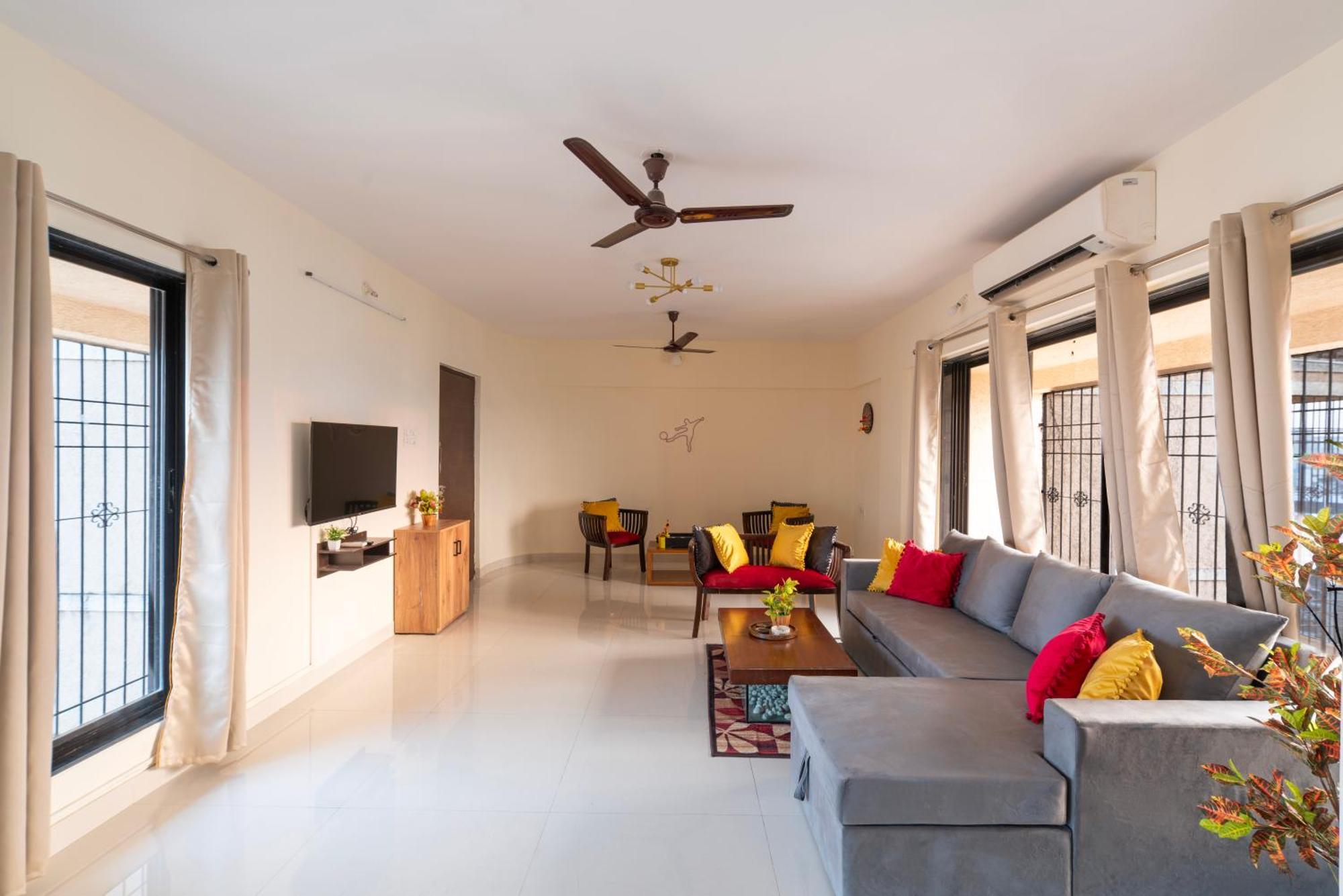 Spacious, Stylish, Upper Floor 3bhk Near Bkc Apartament Bombaj
